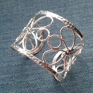 Silver cuff bracelet NWOT